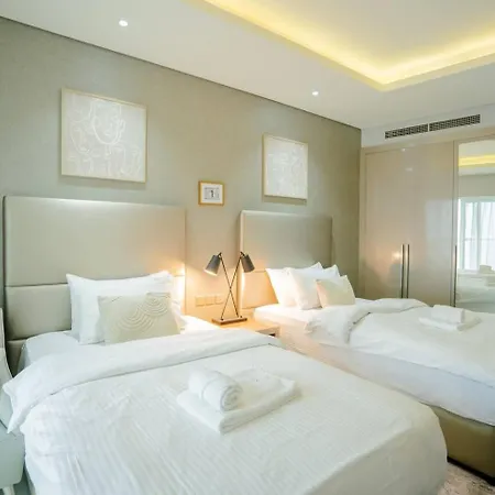 Paramount Towers - Elegant Home Dubai Exterior photo