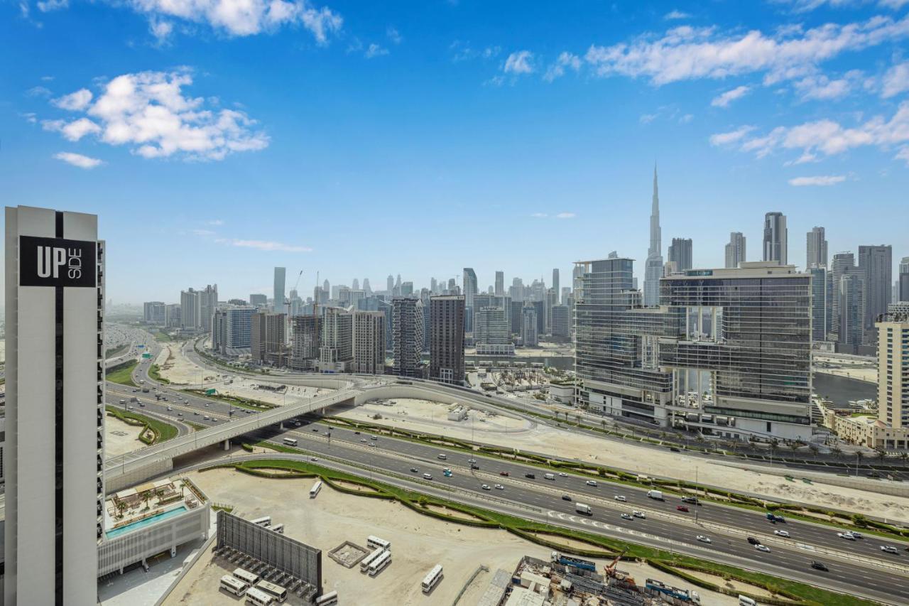 Paramount Towers - Elegant دبي
